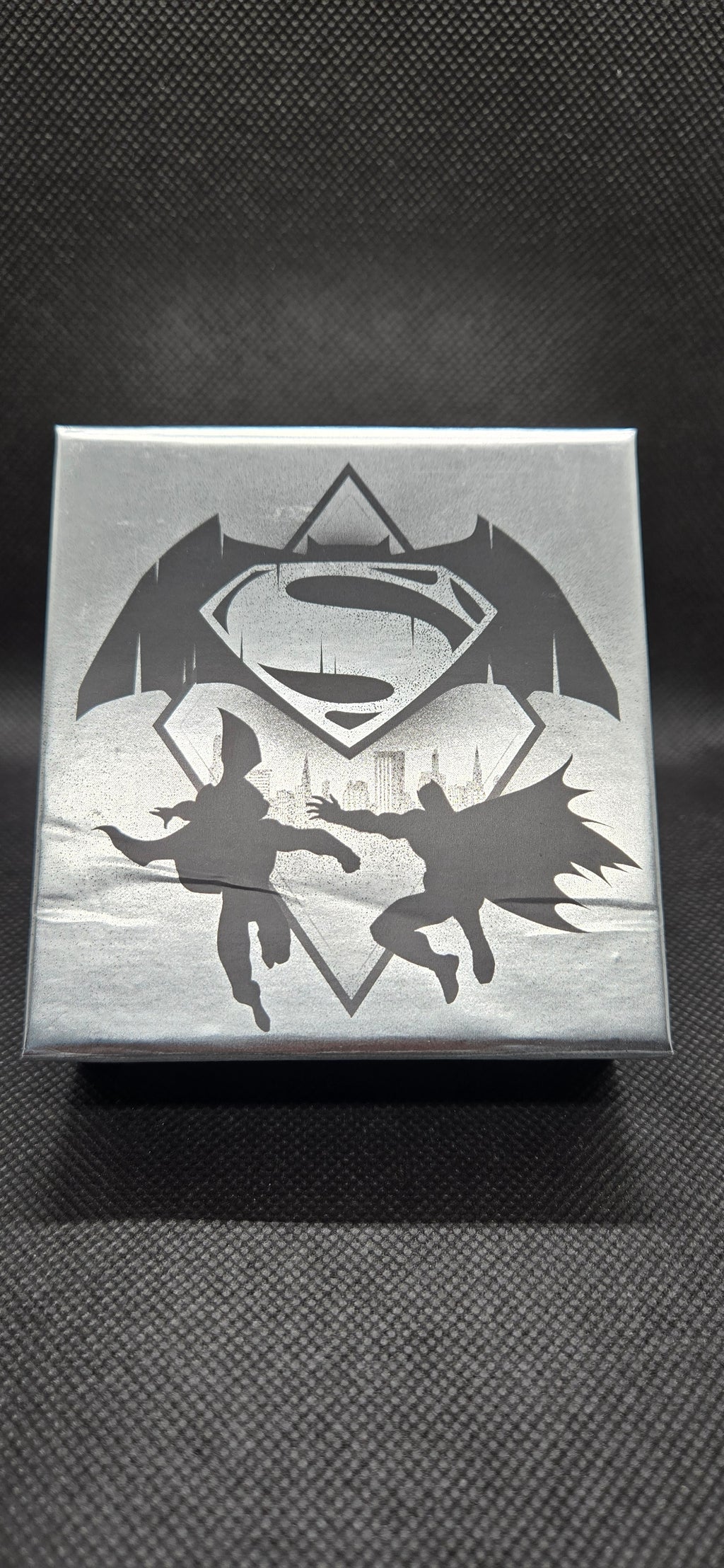 2016 Canada $10 Batman v Superman: Dawn of Justice™ – Logo – Pure Silver Coin