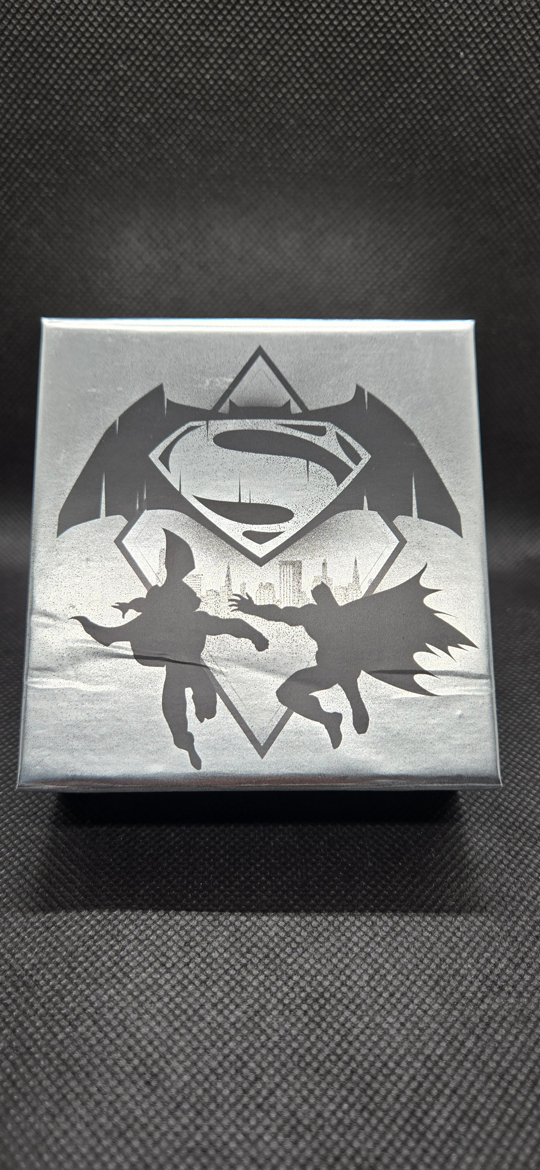 2016 Canada $10 Batman v Superman: Dawn of Justice™ – Logo – Pure Silver Coin