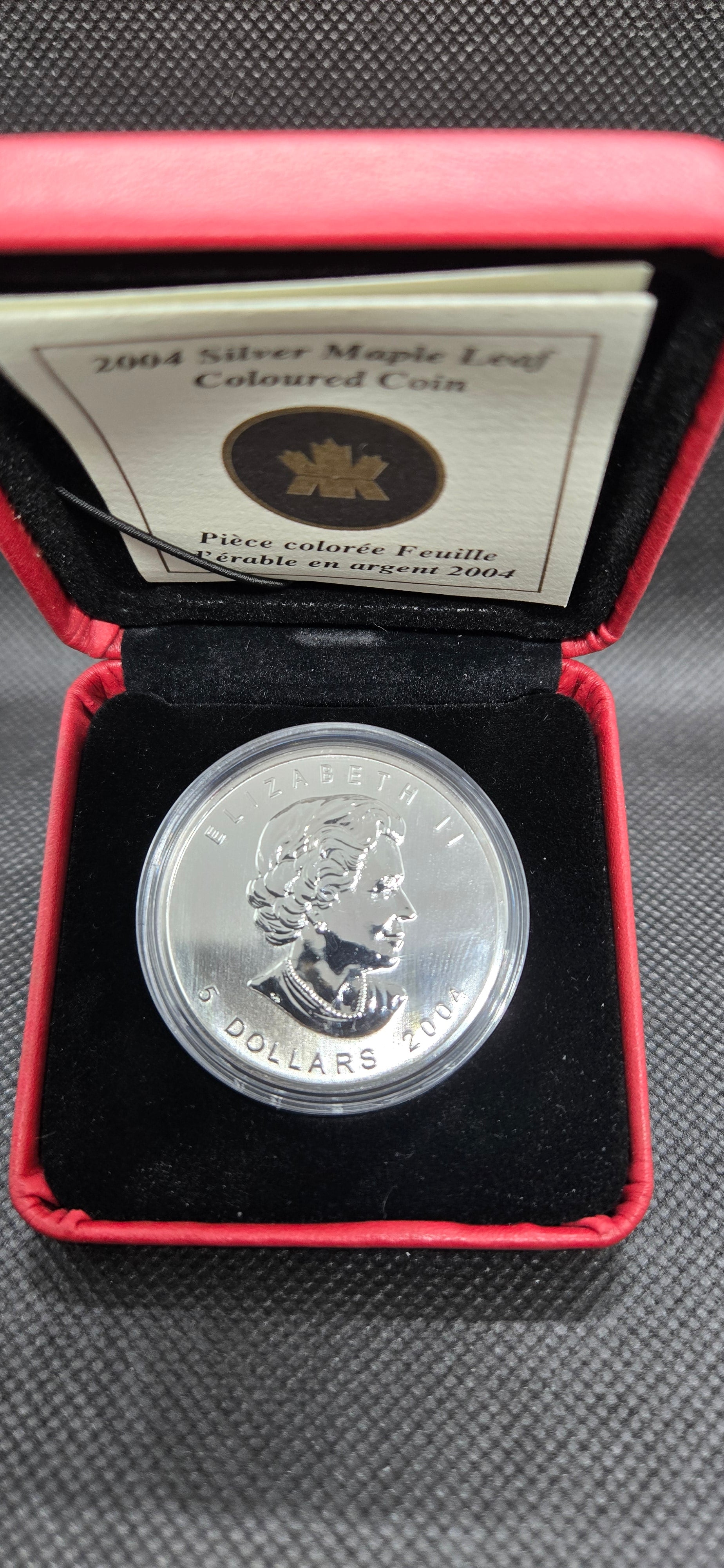 2004 Canada Coloured Silver Maple Leaf Coin